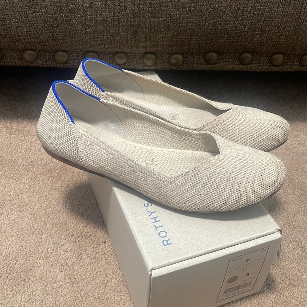 Rothy’s Flats Ecru 8 GUC